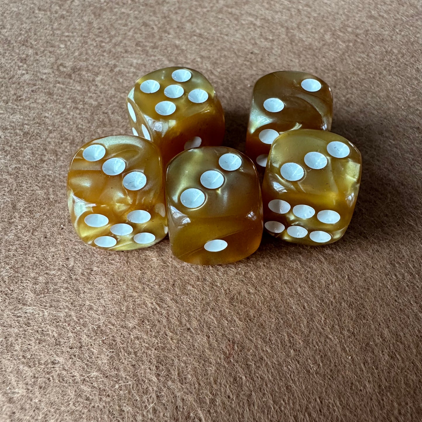 Würfel - marmoriert